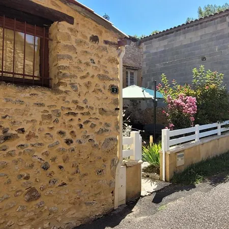 Perigord Noir Les Sauges Rouges 3 Etoiles * Sagelat