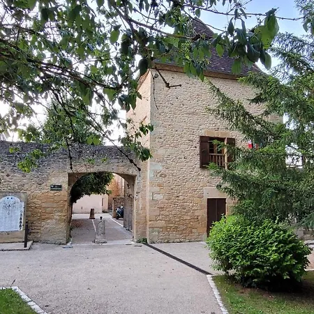 Perigord Noir Les Sauges Rouges 3 Etoiles *